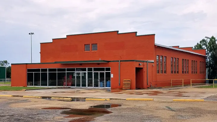 Little River Academy, Texas