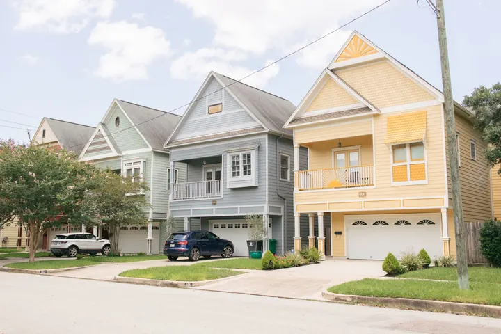 Homes in the Houston Heights neighborhood, Texas