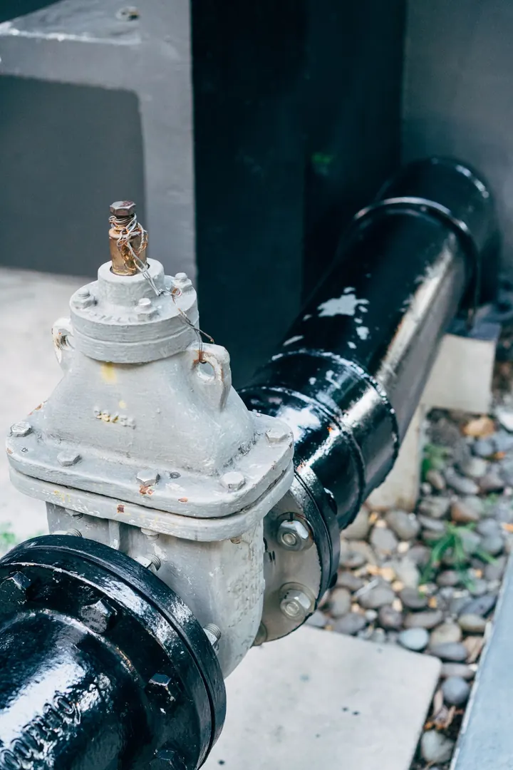 Shutoff valve on a black water line